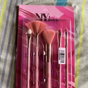 Ny Bae Pro Makeup Brush Set