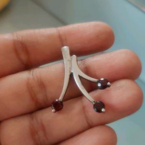 92.5 Silver Garnet Pendant