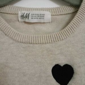 H&M Cardigan Sweater Heart Shaped