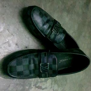 Boys Louis Vuitton Loafers