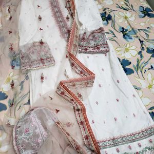 Pure Cottonwith Soft Dupatta 1 Inch Margin No Flaw