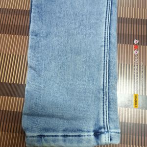 (C-78) 30 Size Slim Fit Jeans