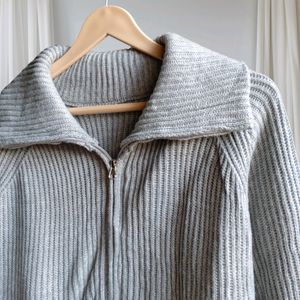 Zip-up Knit Gray Cardigan