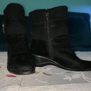 Sweet Baby Boot Size 6 Black Velvet