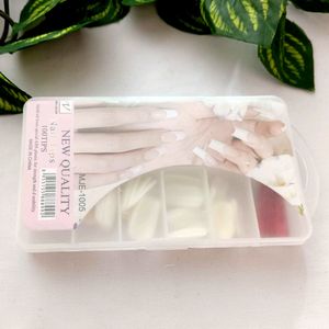 White Artificial Nail Tips (Women)