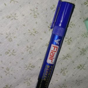 I'm Selling This Blue Permanent Marker ( Smooth)