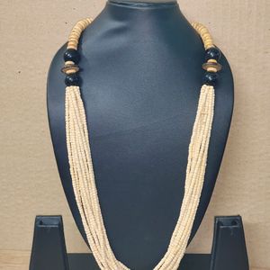 New Real Wooden Bead Unique Jewelry Neck Piece