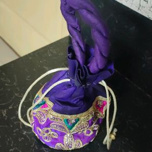 Handbag ( Batva)