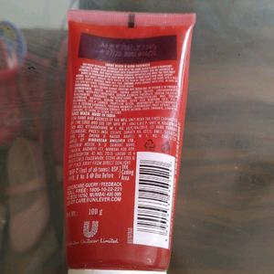 Facewash Lakme Strawberry 🍓 Branded