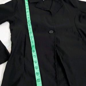 Light Wait Blezer Type Jacket For Women ☺️