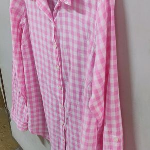 PRICE DROPPED 🤗CUTE PINK SHIRT