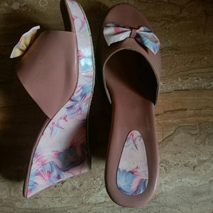 Pink Wedges