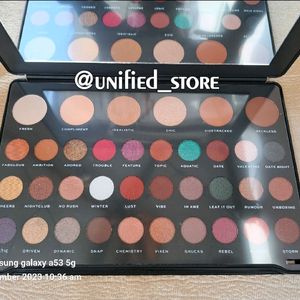 Makeup Revolution Beautiful Eyeshadow Palette