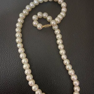 Pearl necklace