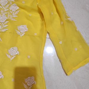 Chikankari Kurti