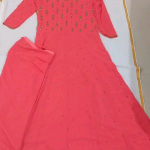 Coral Gown With Dupatta(Xxl Size)