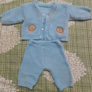 Combo Of 2 Infant Woollen Suit