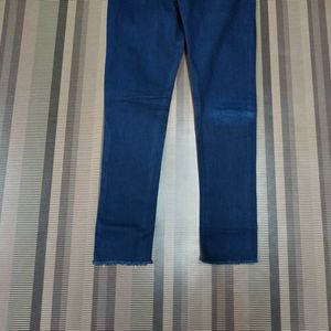 Z-73 Size-26 (Sale) Latest Ladies high waist Jeans