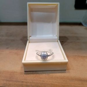 Ladies Ring Pure Silver
