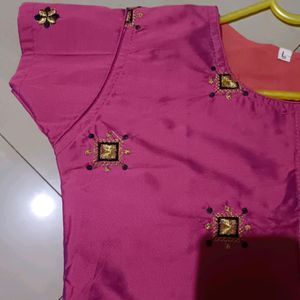 Rose Pink Kurti With Embroidery Design 🩷