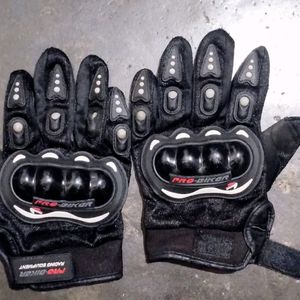 riding gloves