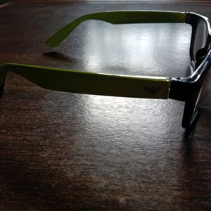 ZERO power smart looking green colour Glasses