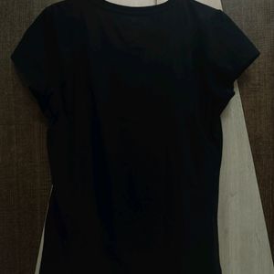 Black T-shirt