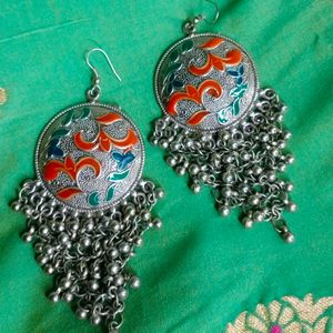 Silver Earring's