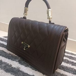 Prada Luxary Handbag 👜