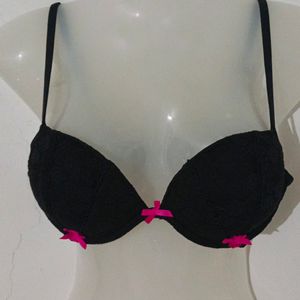 BLACK SEXY PADDED BRA