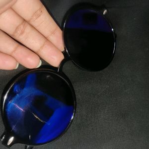 ROUND GLASS BLUE SHADES