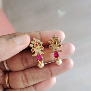 Ad Stone Earring