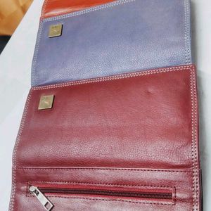 Womens Leather Hand Purse. Avlbe In 3 Colour