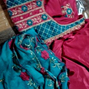 Suit With Dupatta