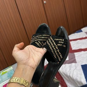 Women Black Golden Wedding Footwear