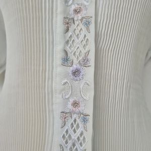 Vintage Floral Embroidered Shirt