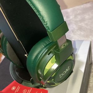 BOAT HEADSET WITH BOX AND 1 YEARS OF WARRANTY