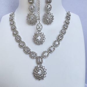 👸AD Necklace With Mangtika & Earrings