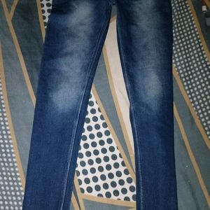 Dark Blue Skinny Jeans (Middle Waist)