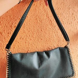 Black sling bag