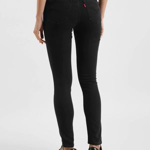 Levi’s 710 Super Skinny Jeans - Black