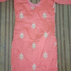 Beautiful Kurti Set With Dupatta