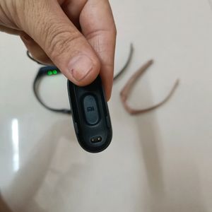 Mi Smart Band 4 . Fitband Watch  With 2 Straps