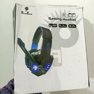 Gaming Headset With Blue Lights