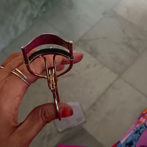 Eyelash Curler