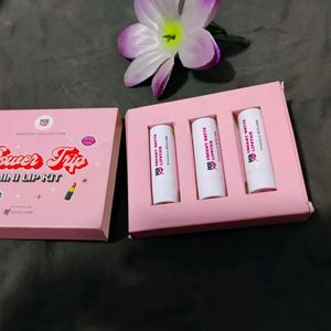 Mini Lipstick Kit