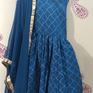 Beautiful Gharara Short Kurta Set With Dupatta 😍