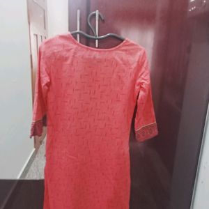 AVAASA KURTA