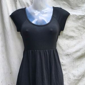 1.8.8 BLACK CUTE DRESS