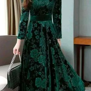 Mehendi Green Gown💚